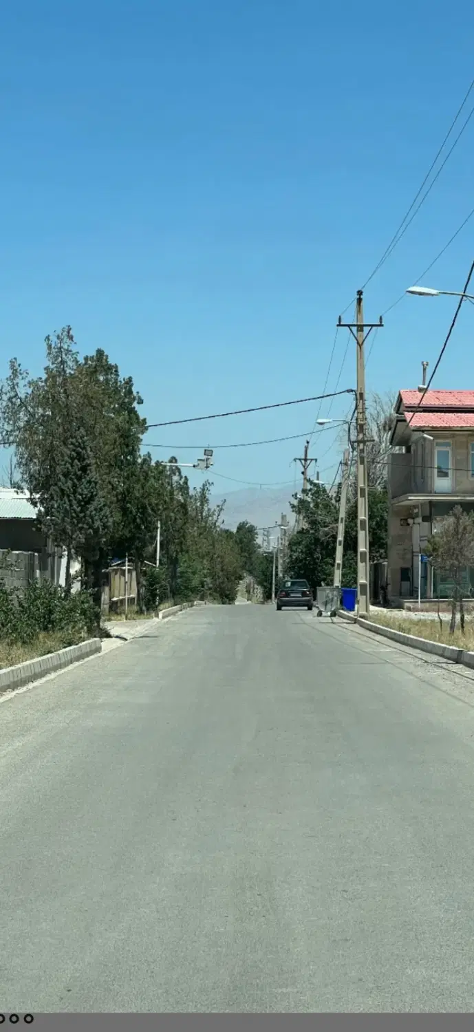 ۵۵۰ متر داخل بافت شهرک کوروش
