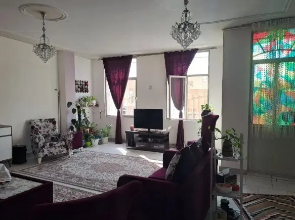۱۰۲متر تک واحدی باپارکینگ و انباری سندی مرکز کرج