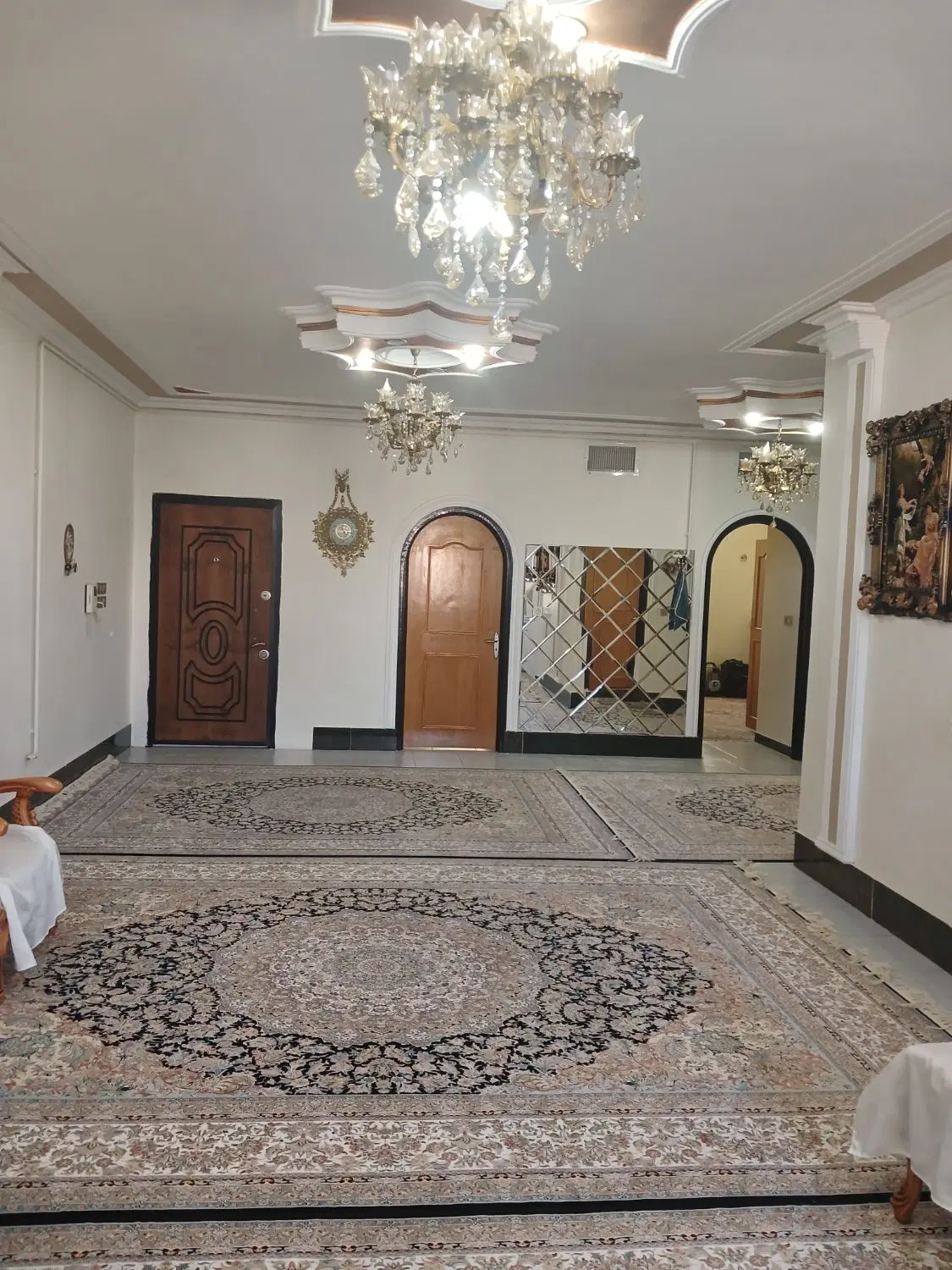 خانه ویلایی ۳طبقه