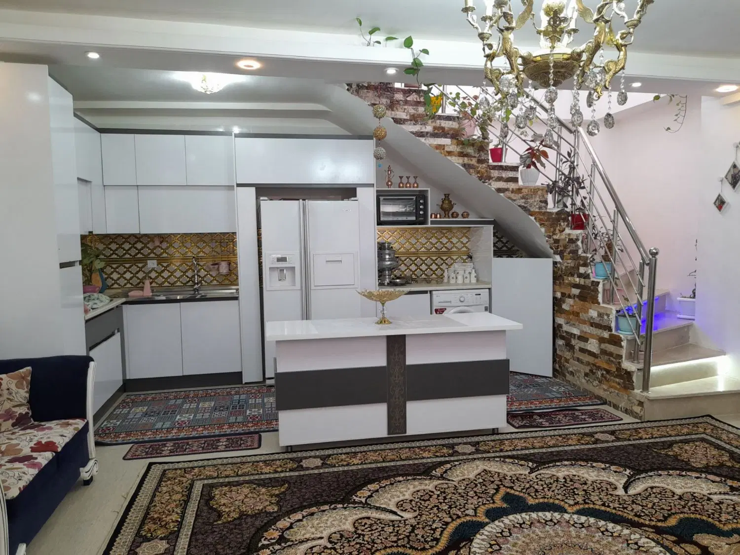 اجاره خونه دوبلکس در خیابان خبرنگار مهستان ۱۳