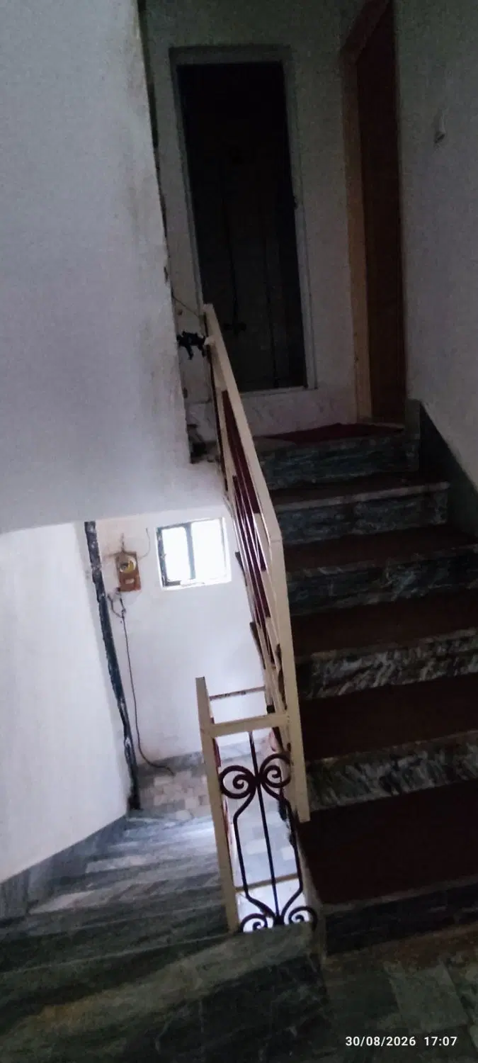 آپارتمان یک طبقه و مستقل جدا ۸۰ متر
