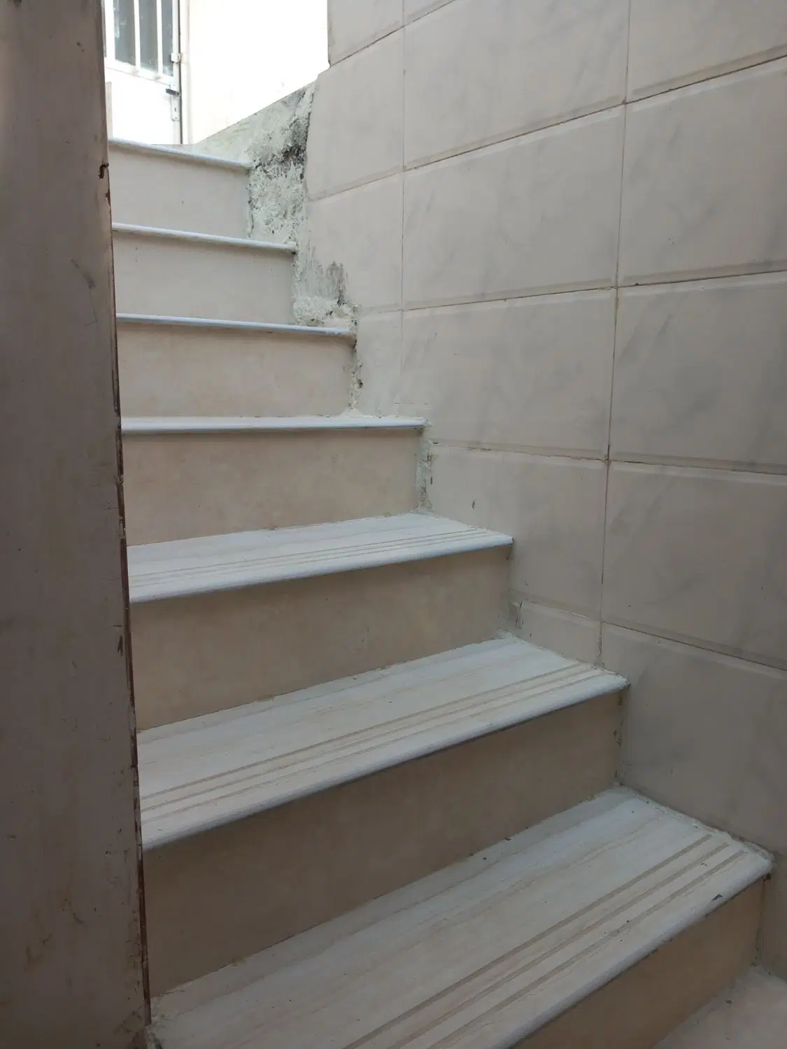 خانه طبقه بالا