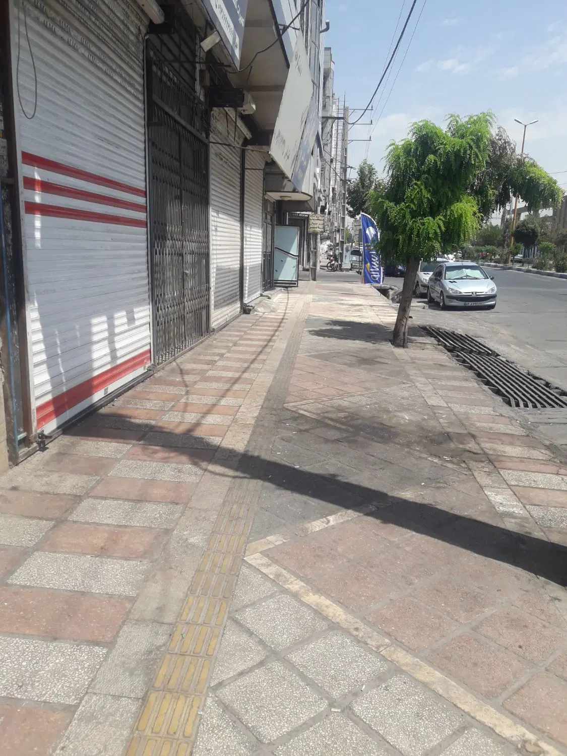 ۳۲متر مغازه_بر بلوار مدرس_ انواع مشاغل