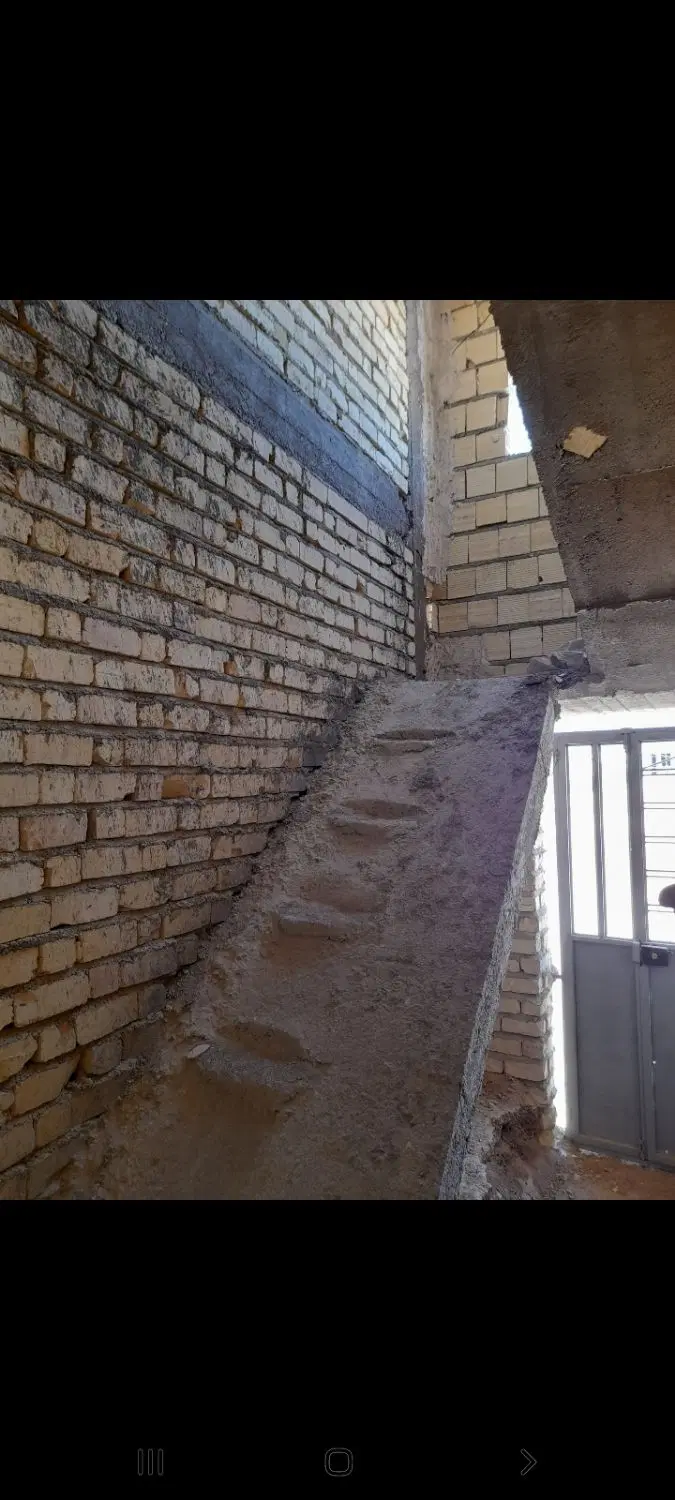 اسکلت ۸۰متری سلطان آباد جرسقان