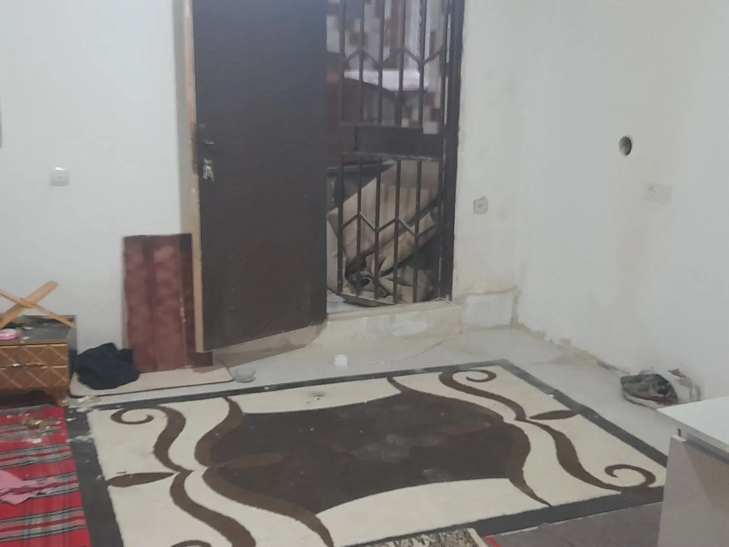 سویت فروشی طبقه سوم