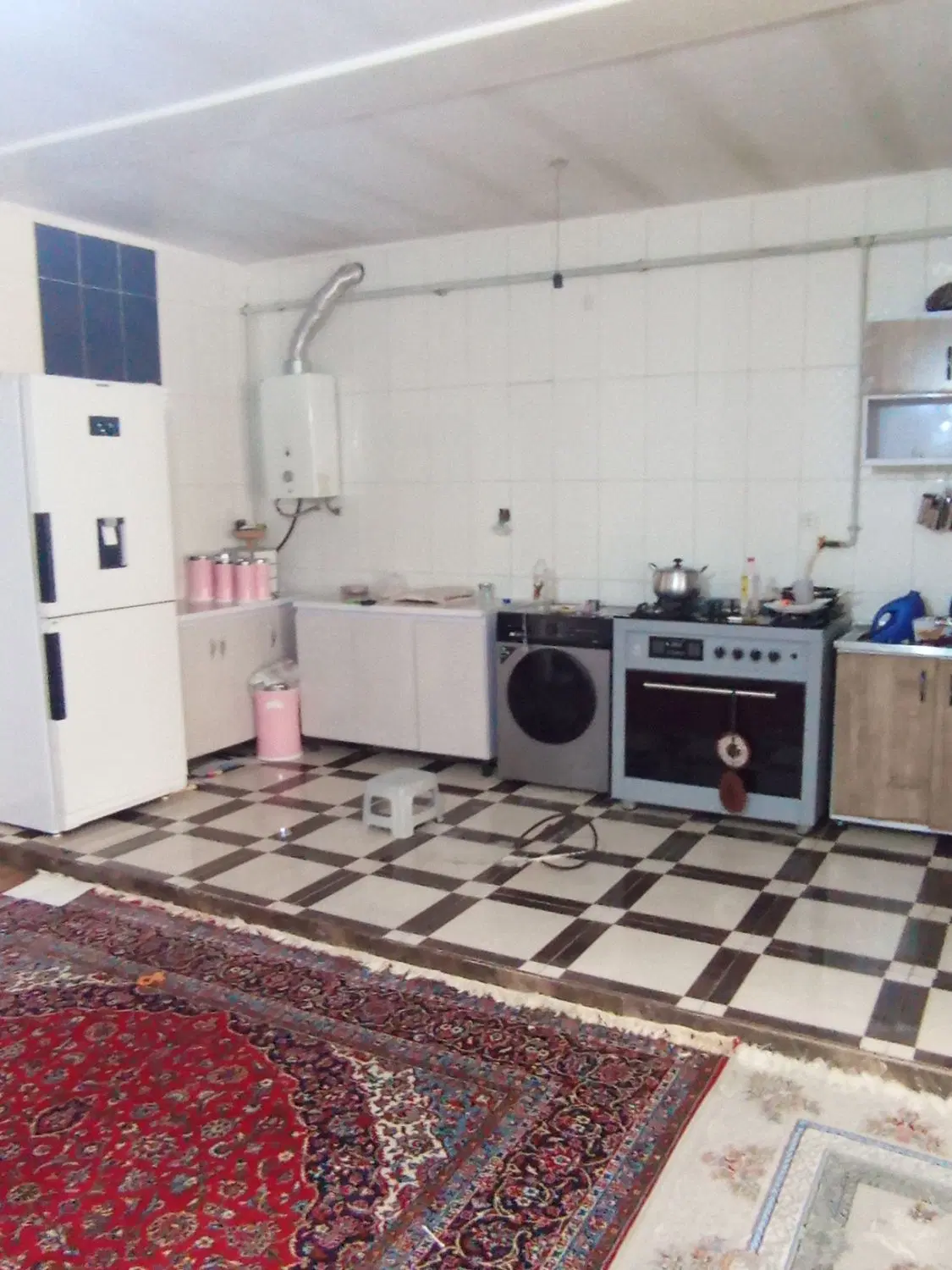 خانه اجاره‌ای نوکان