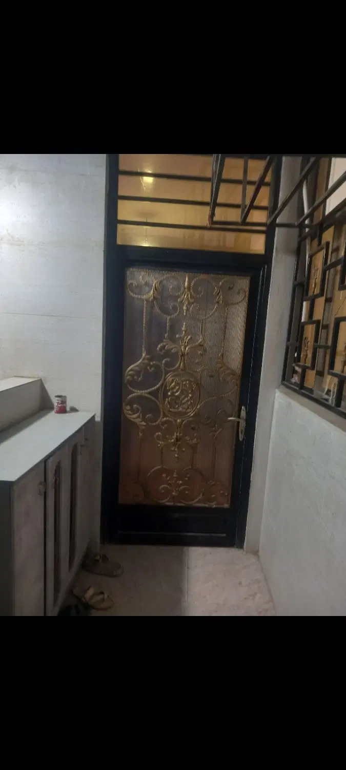 طبقه بالا ۱۷شهریور ۷۵متری