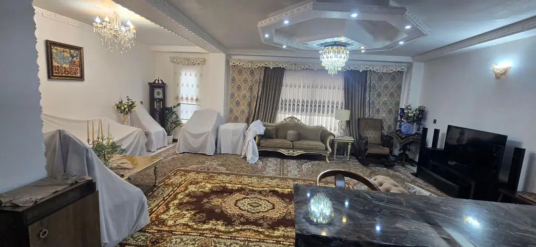 آپارتمان ۱۰۵ متری، آسانسور دار، به قیمت