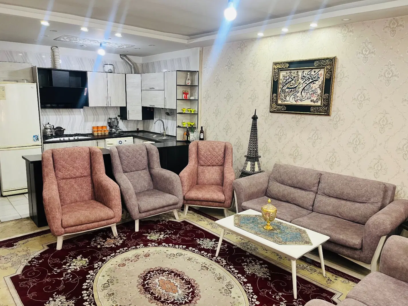 فروش واحد ۹۰ متری