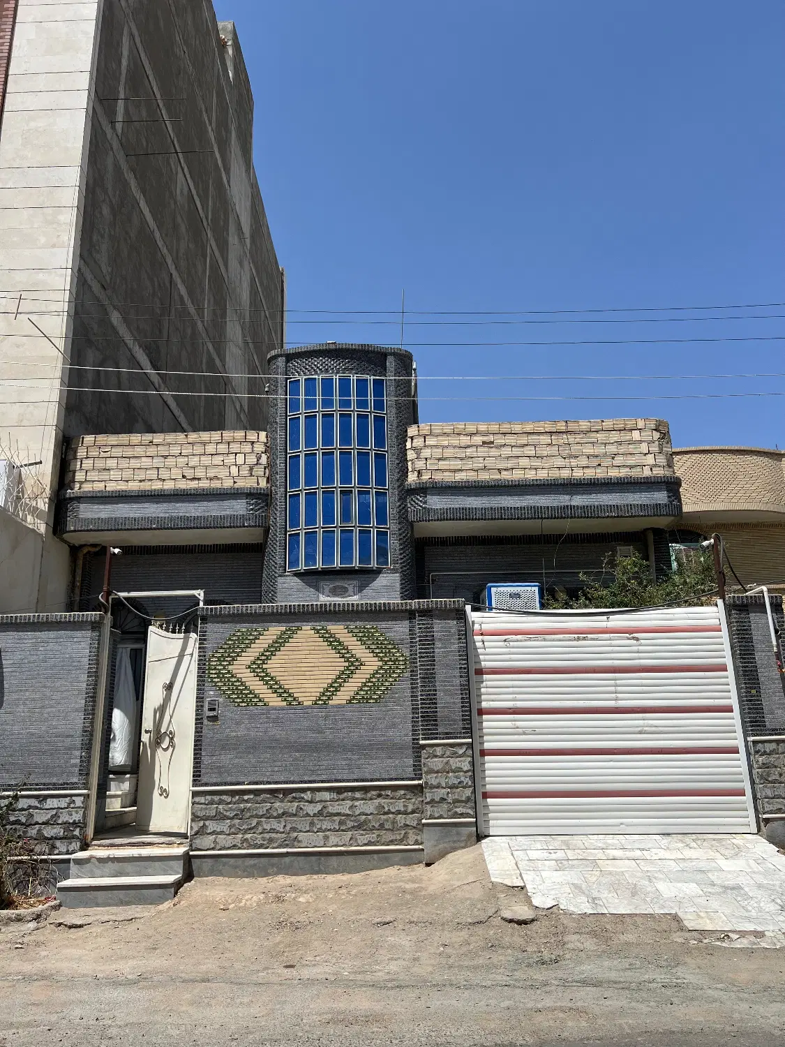 ملک دو کله خیابان دانشجو شهید برفی  ۲۵۰متر