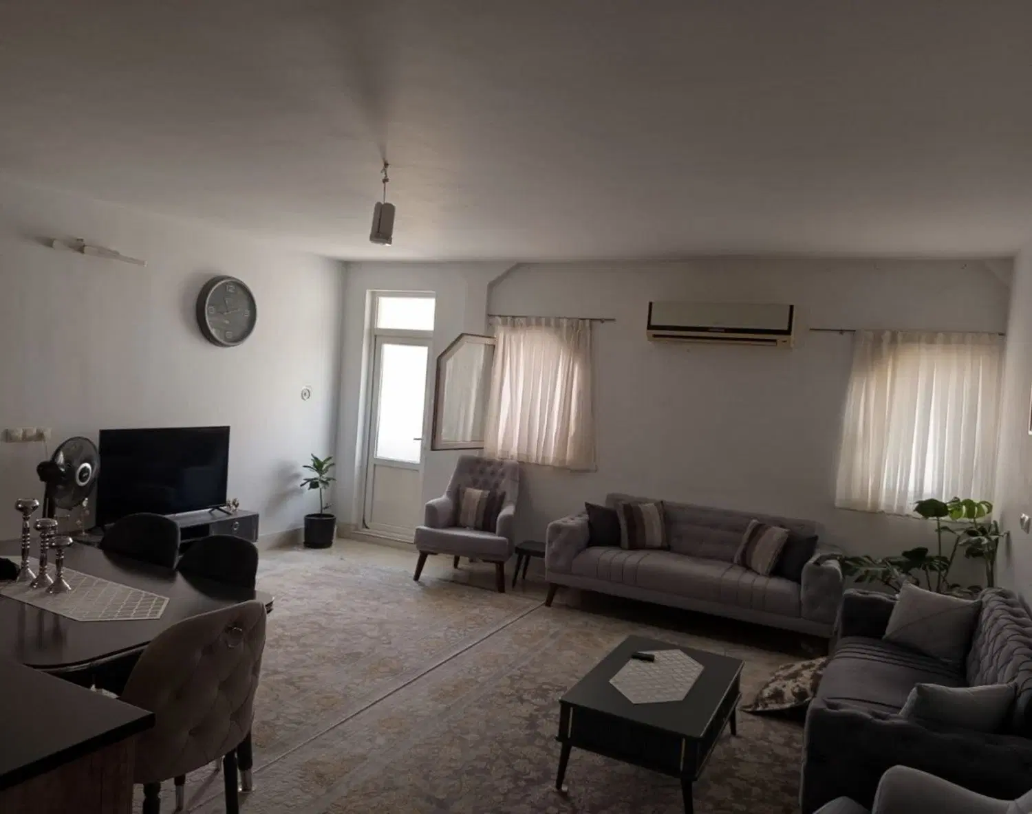 آپارتمان مهر نگین