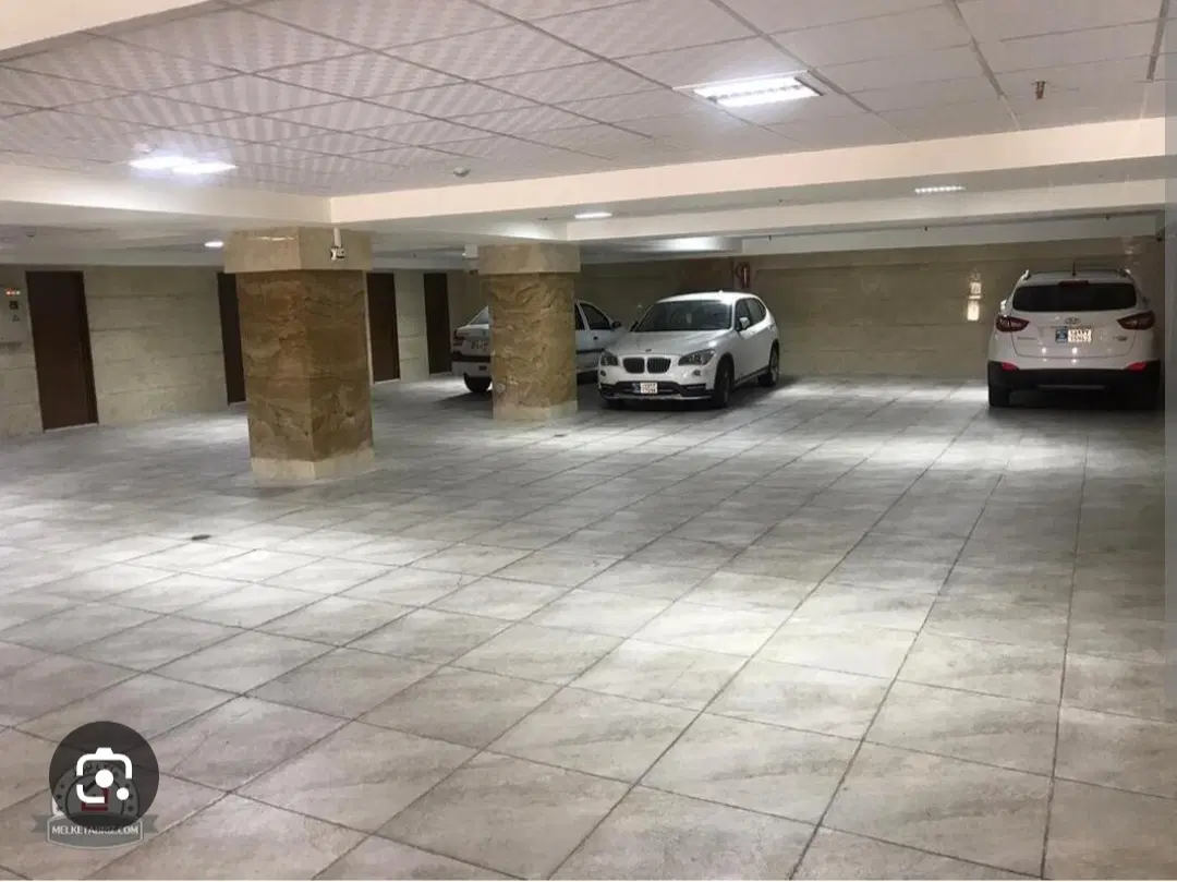 پارکینگ بدون مزاحمت اجازه داده می‌شود