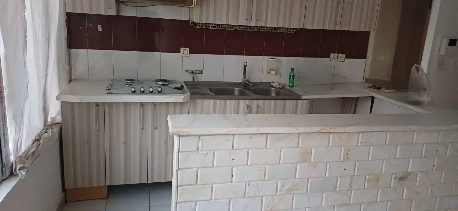 آپارتمان ۵۱ متر یک خوابه با پارکینگ و آسانسور