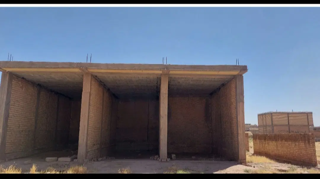 کرونی اسکلت ۱۳۱ متری تجاری مسکونی