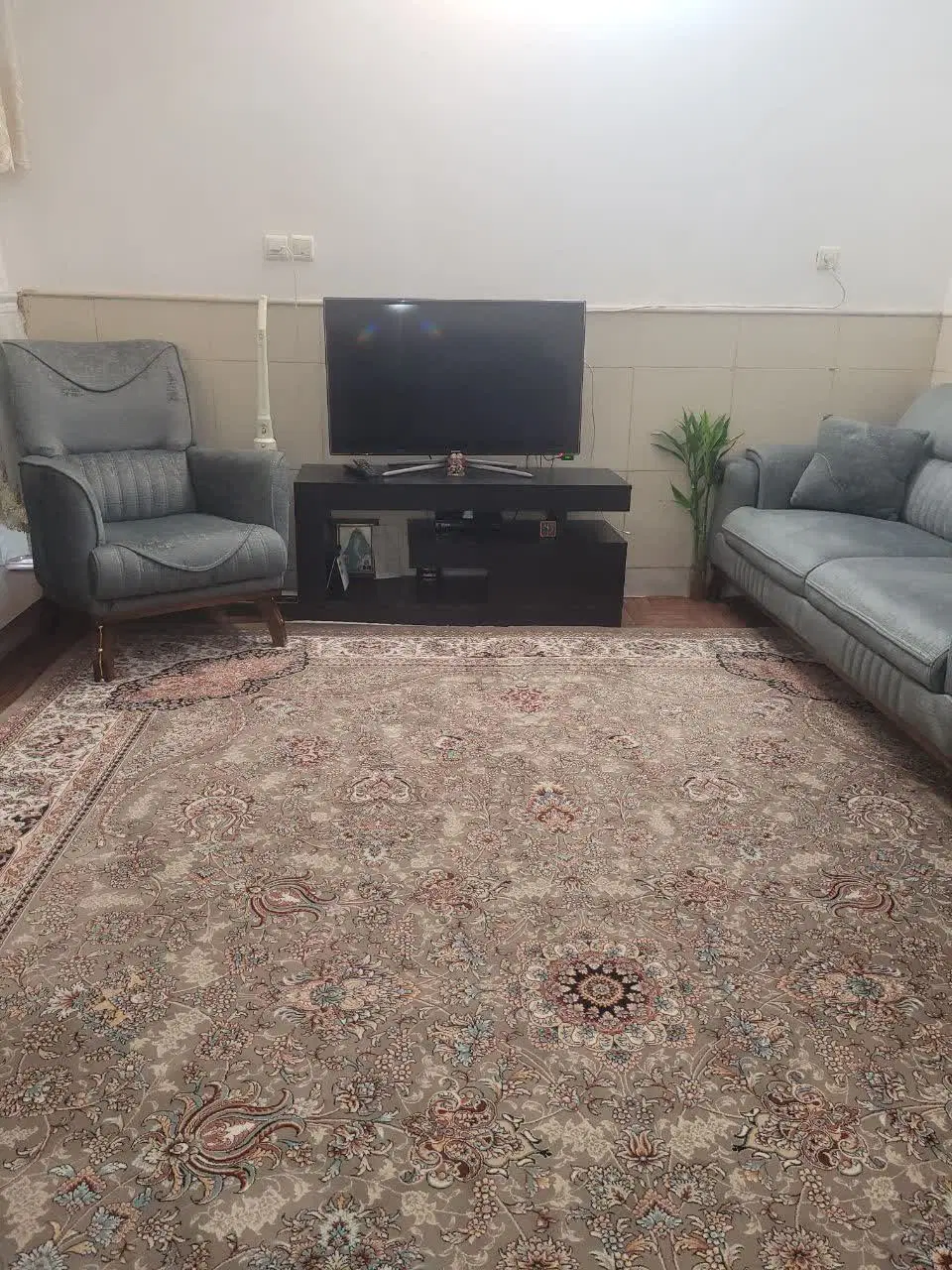 منزل ۶۰متری طبقه همکف