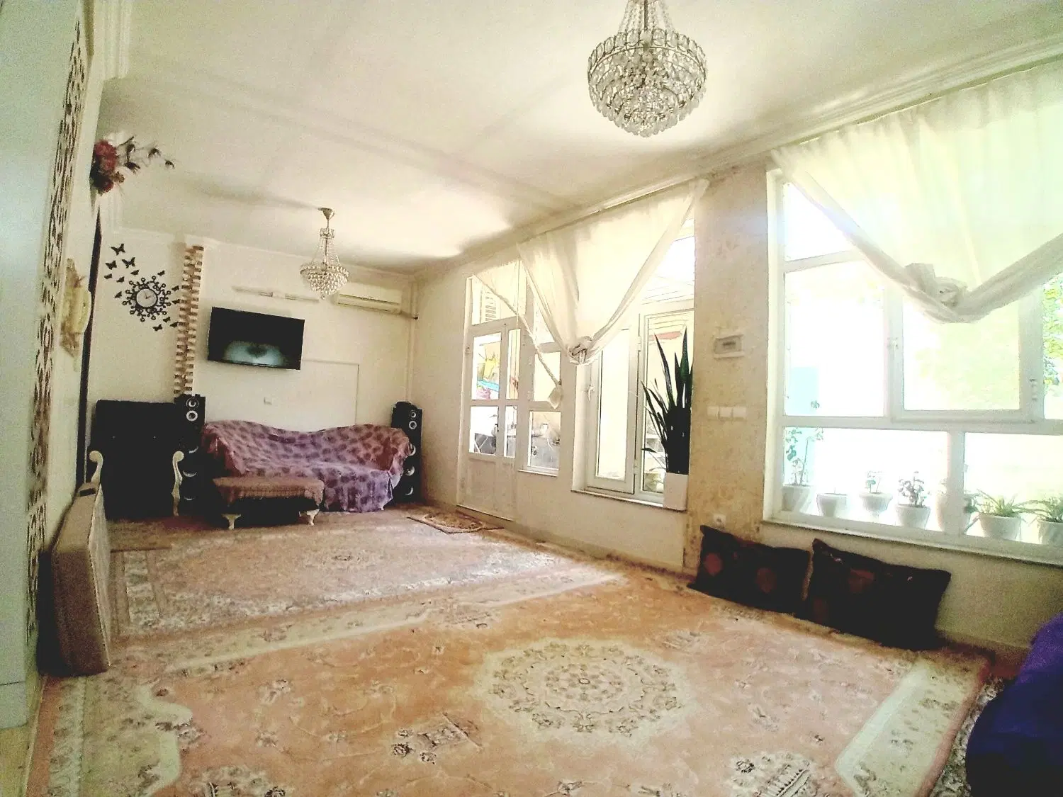 حیاط ۳ طبقه نوساز قراملک