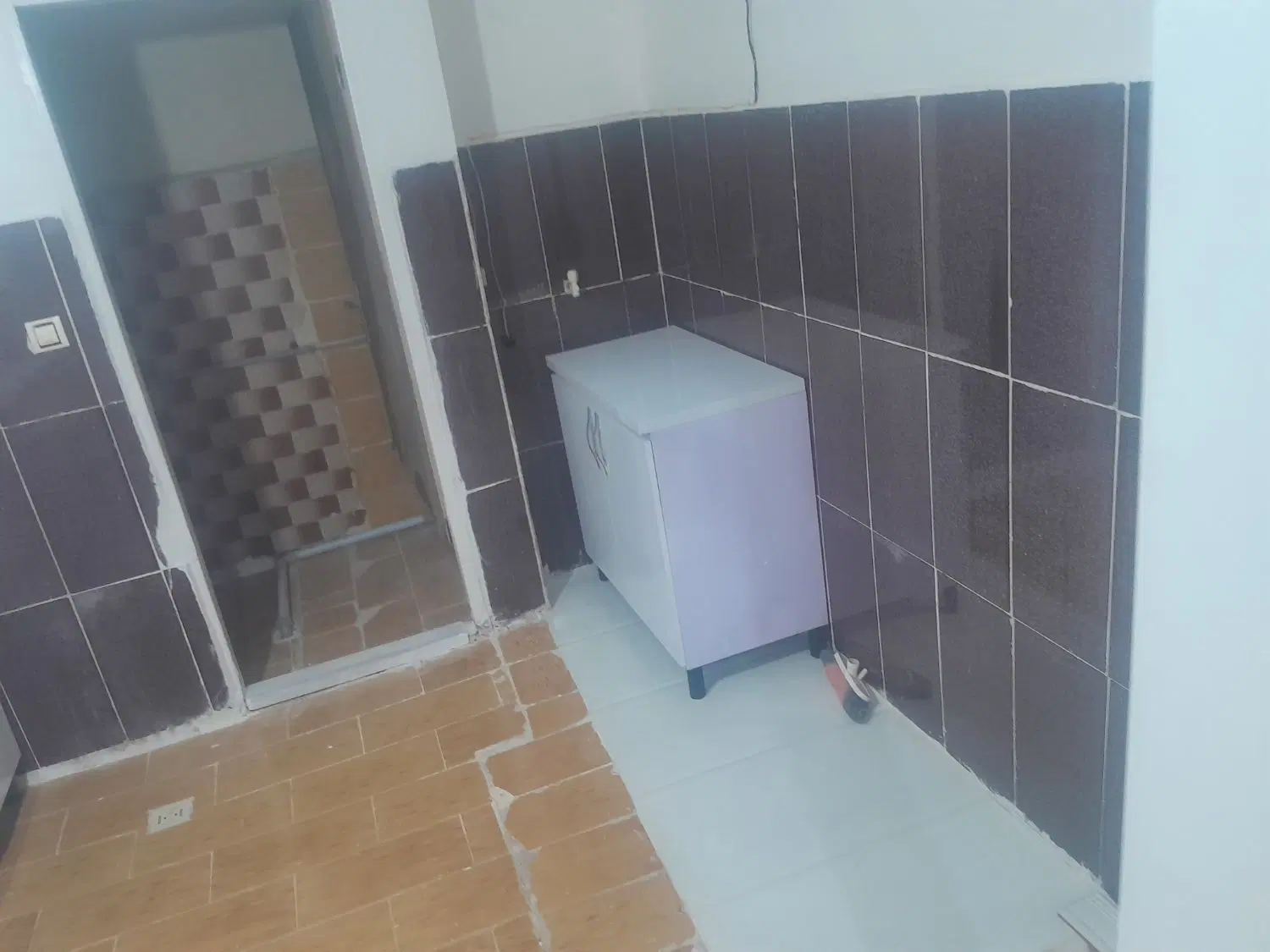 رهن و اجاره خانه ای طبقه همکف  در ۲۴ متری
