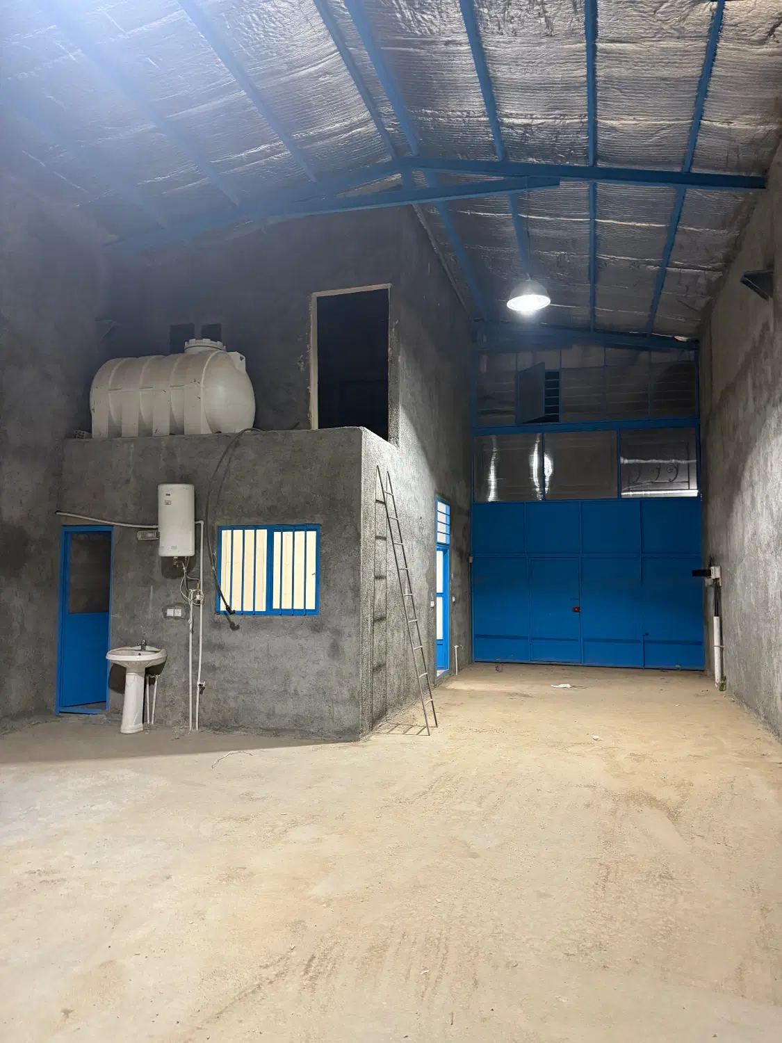 کارگاه ۲۵۰متری