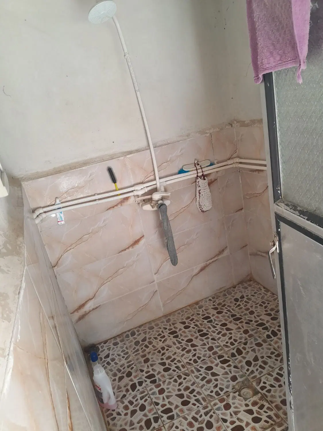 سوئیت حیاط دار