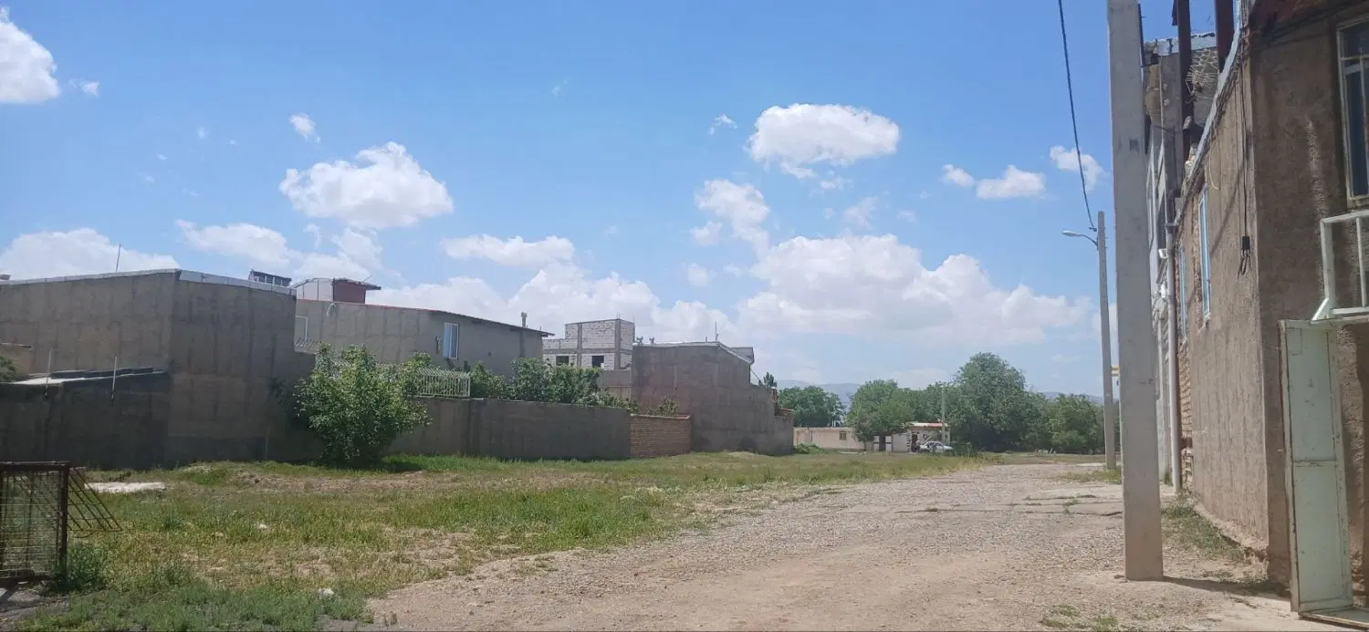 زمین مسکونی