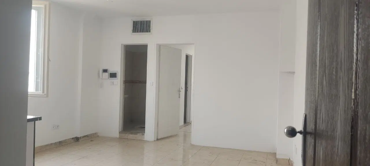 آپارتمان تمیز