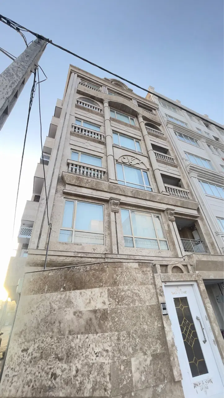 اپارتمان نوساز کلاسیک سیدرضی