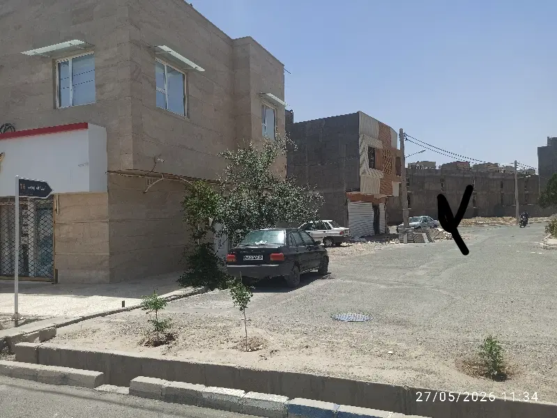 زمین مسکونی  ددو نبش با سه طبقه پروانه مهرشهر
