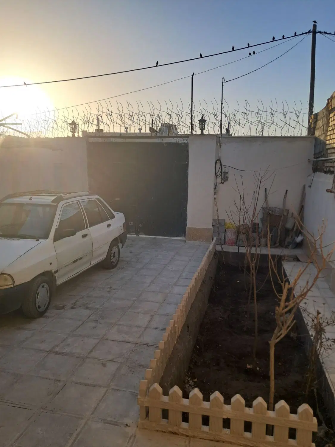 خونه ویلایی شاهنامه ۶۵