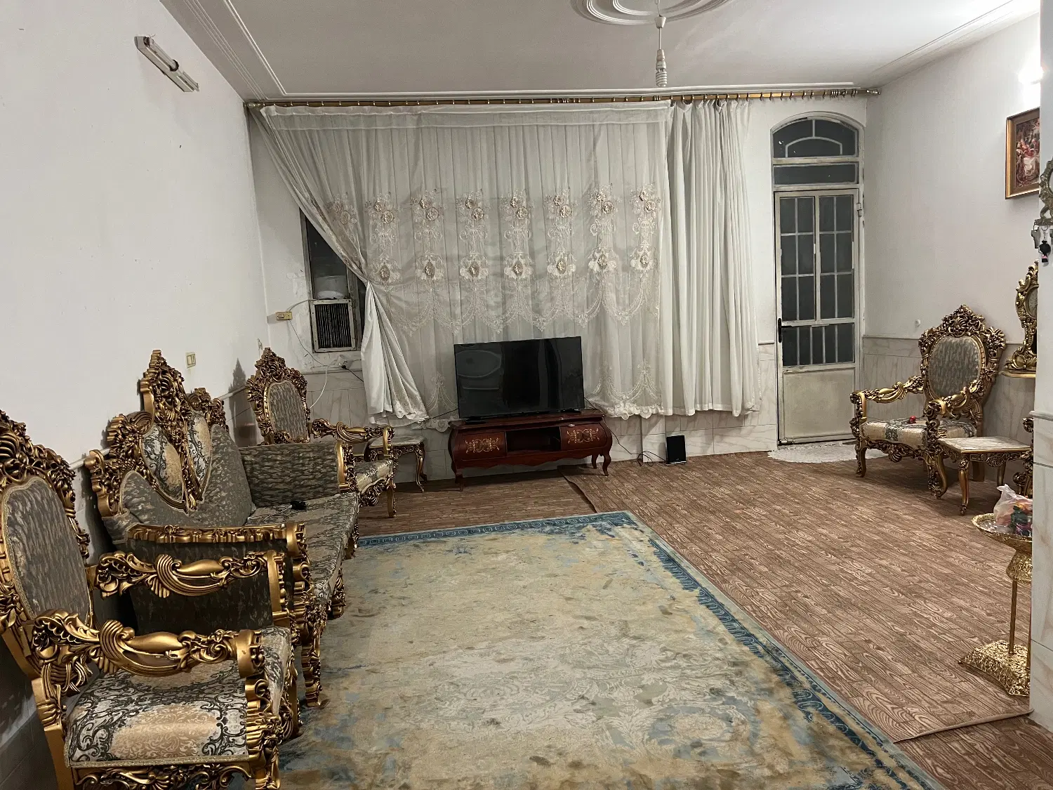 همکف نورگیر و دلباز