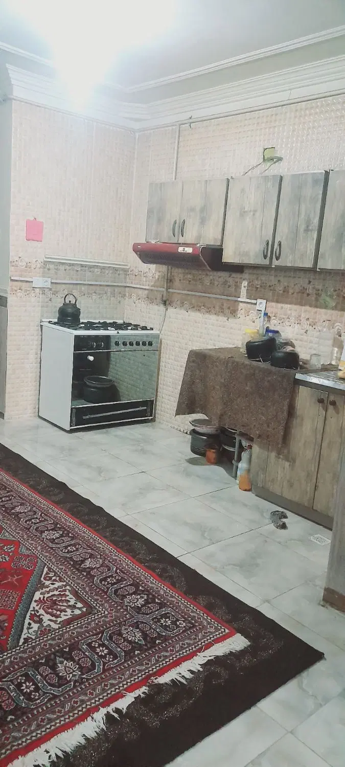 فروش ۷۵ متری طبقه هم کف