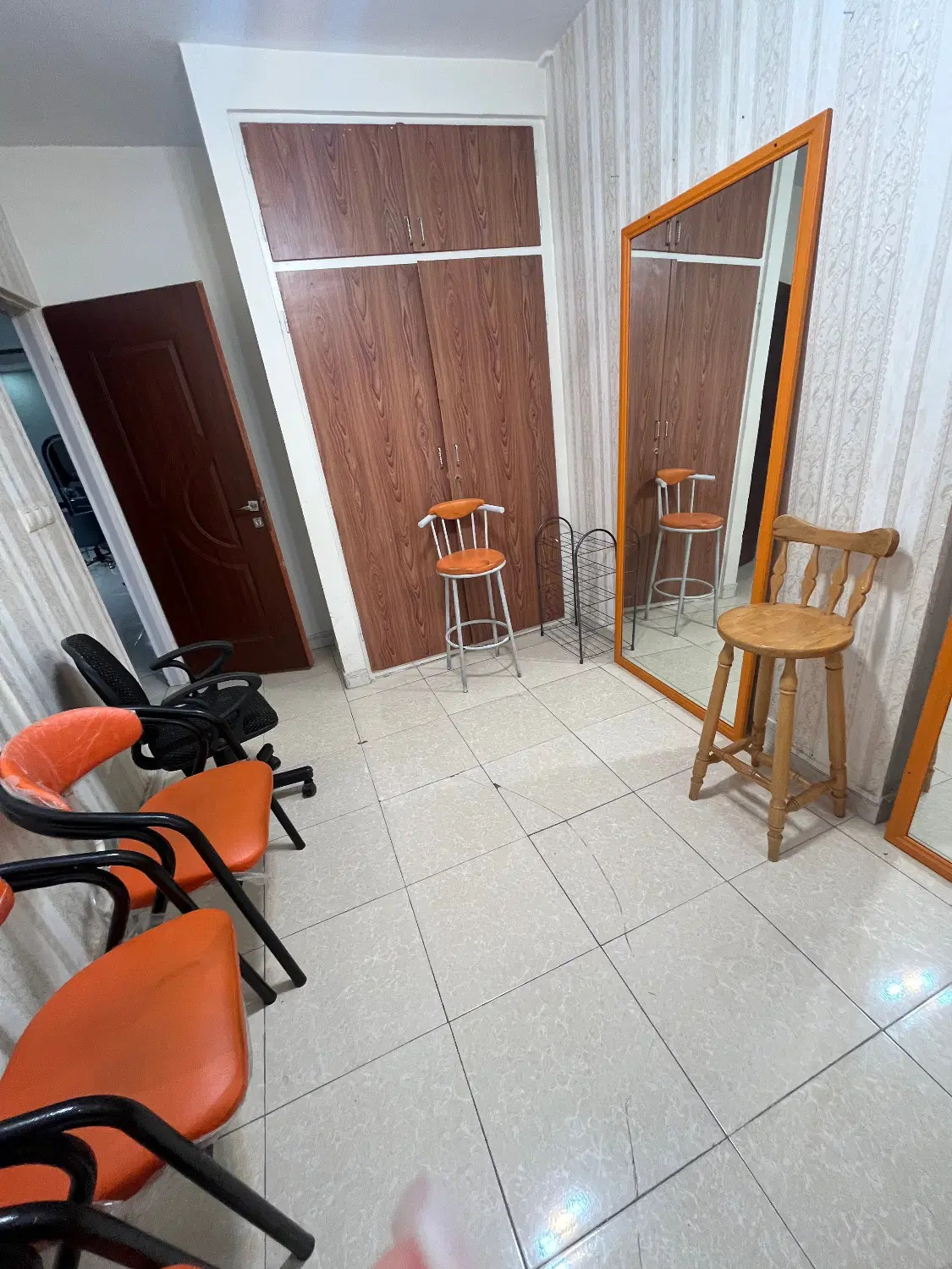 اجاره اتاق  در سالن زیبایی زنانه