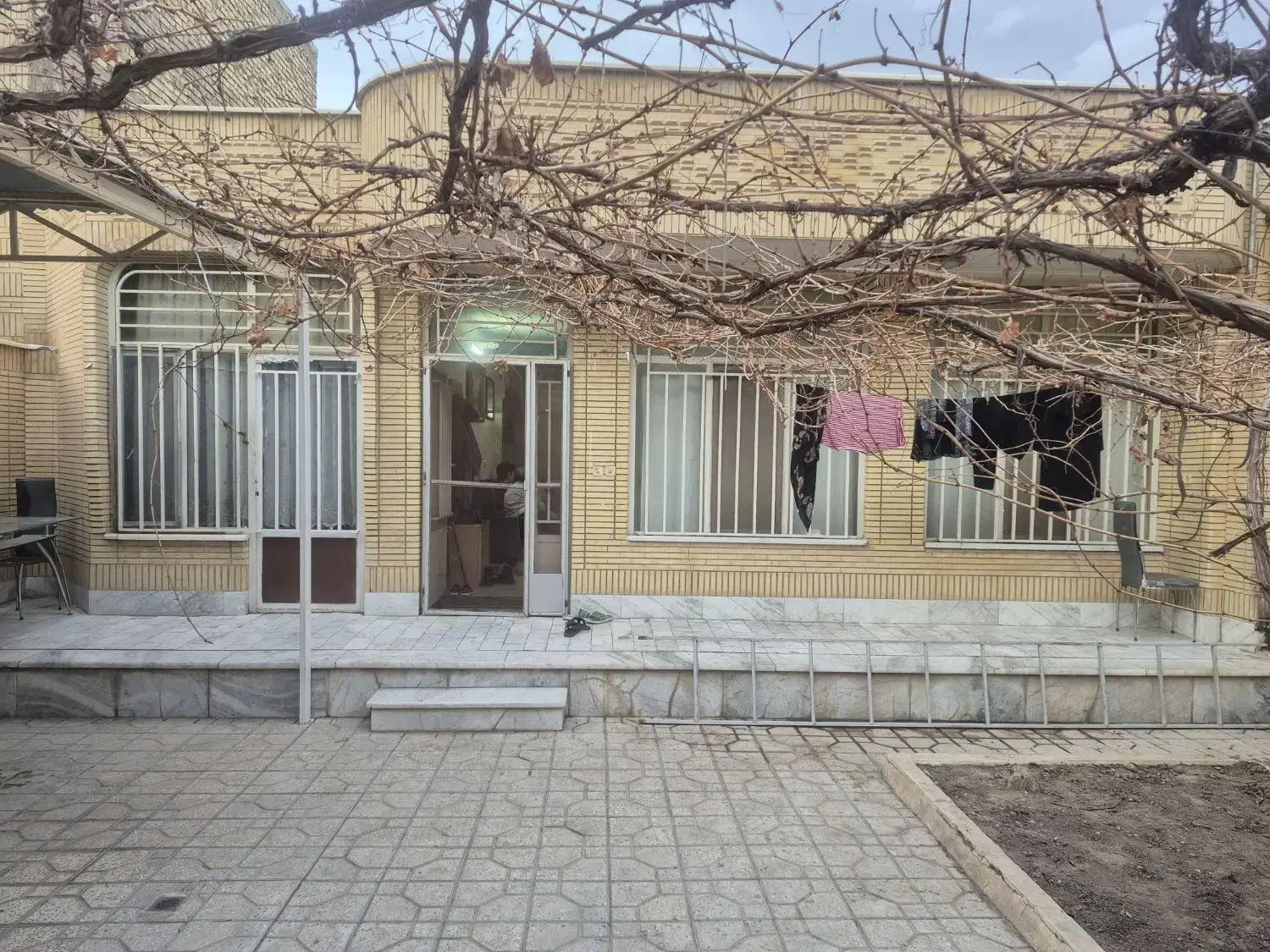 ویلایی شمالی 220 متری مخابرات