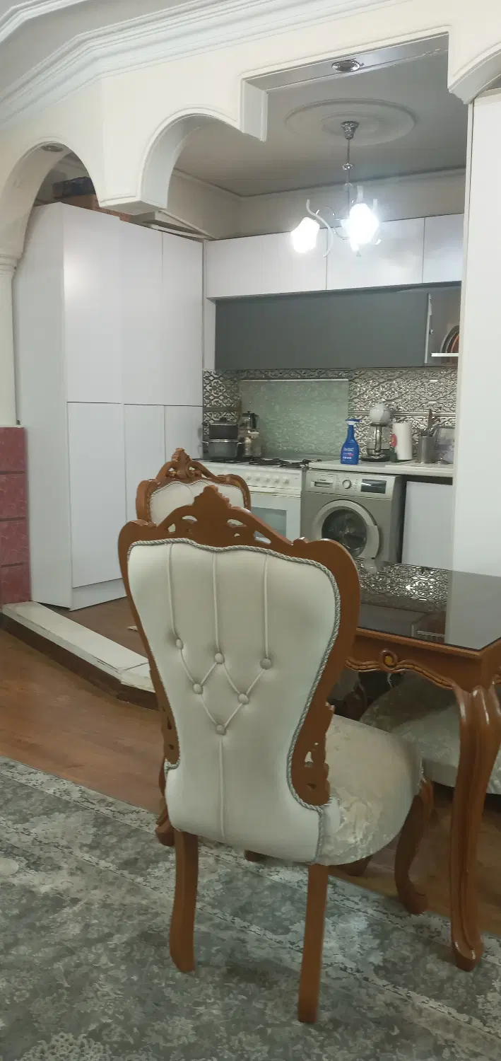 اجاره آپارتمان ۸۲ متری فاز یک پارکینگ دار