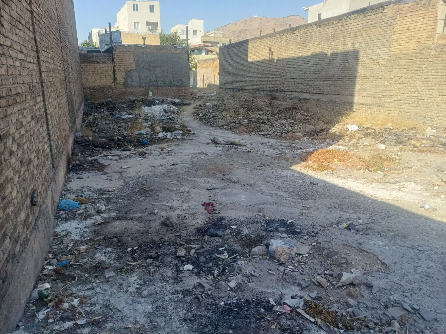 زمین مسکونی