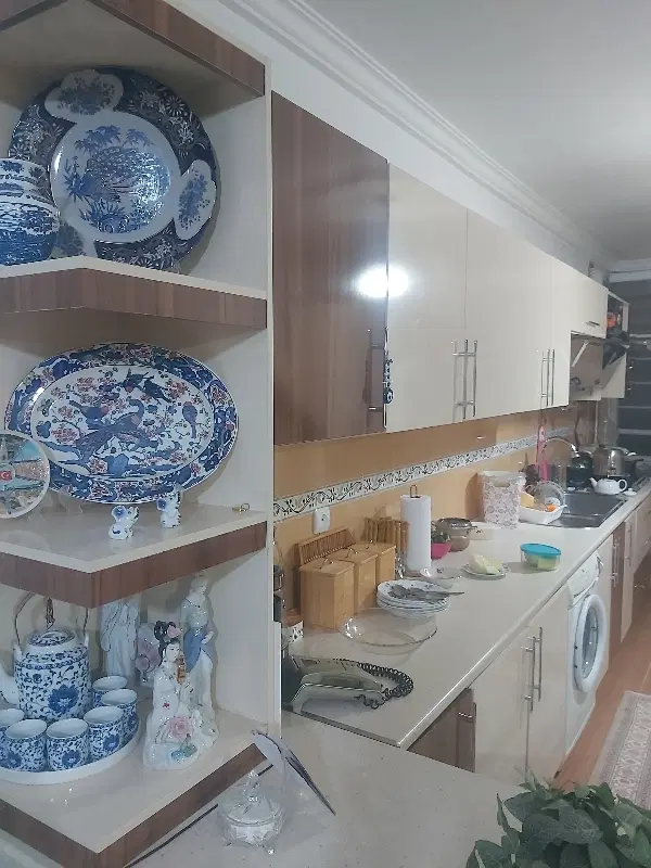 منزل مسکونی راه جدا ۸۰متری