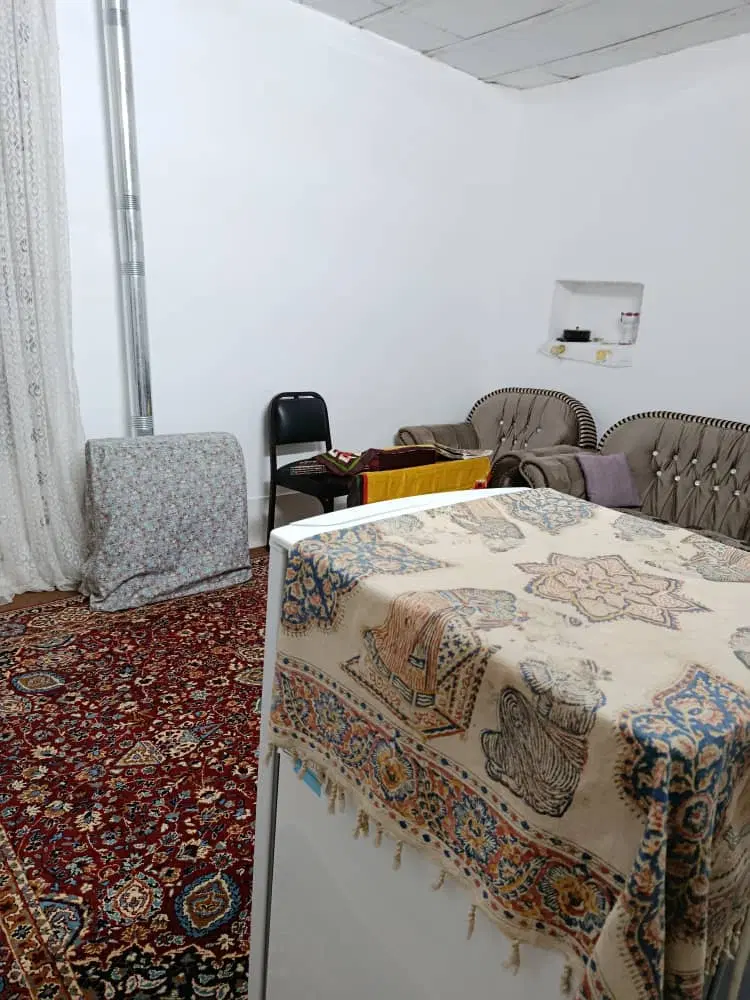 فروش خانه ویلایی 3 خواب دوبلکس در کمال اباد بردسیر