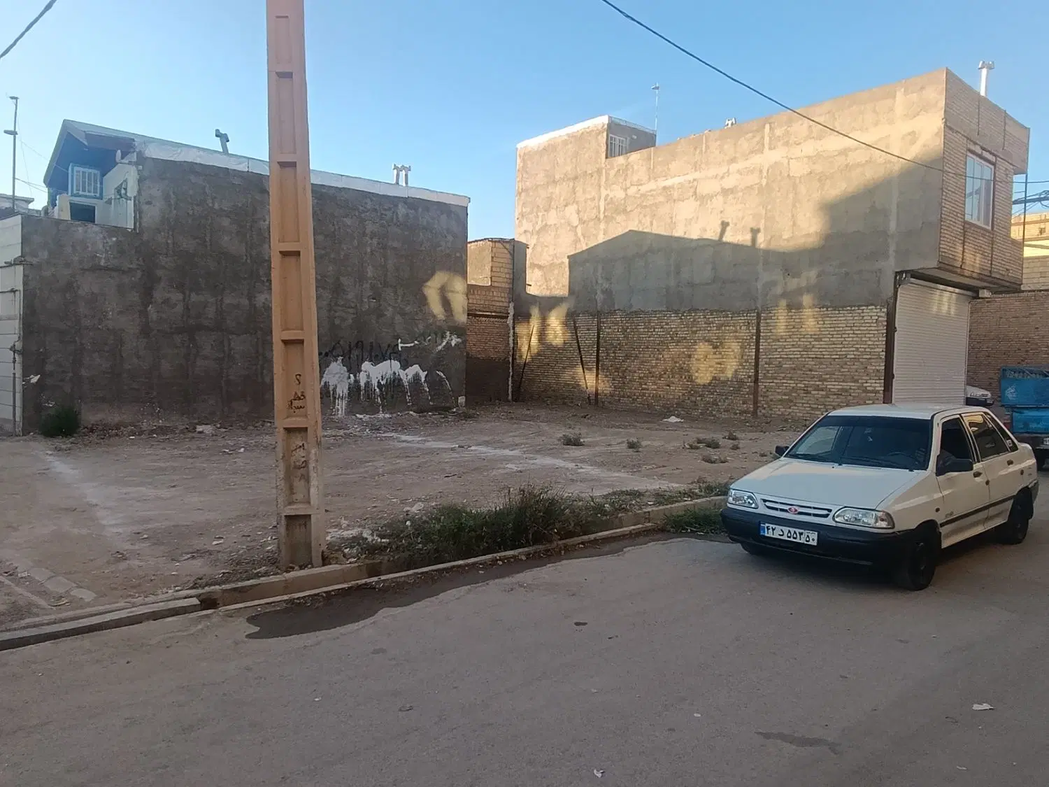 زمین مسکونی