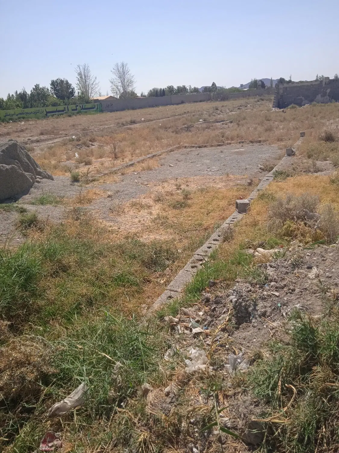 زمین جا مغازه ای ۷۰ متر