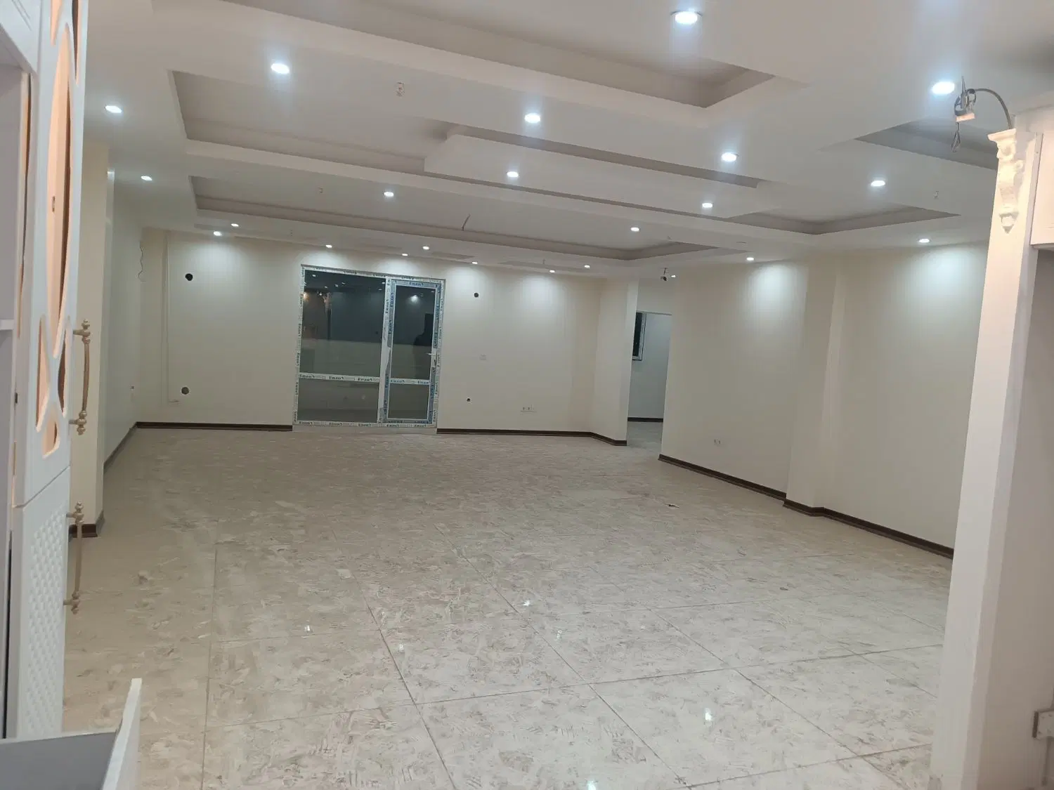 واحد 157متری کوی نفت لاکچری و قیمت مناسب