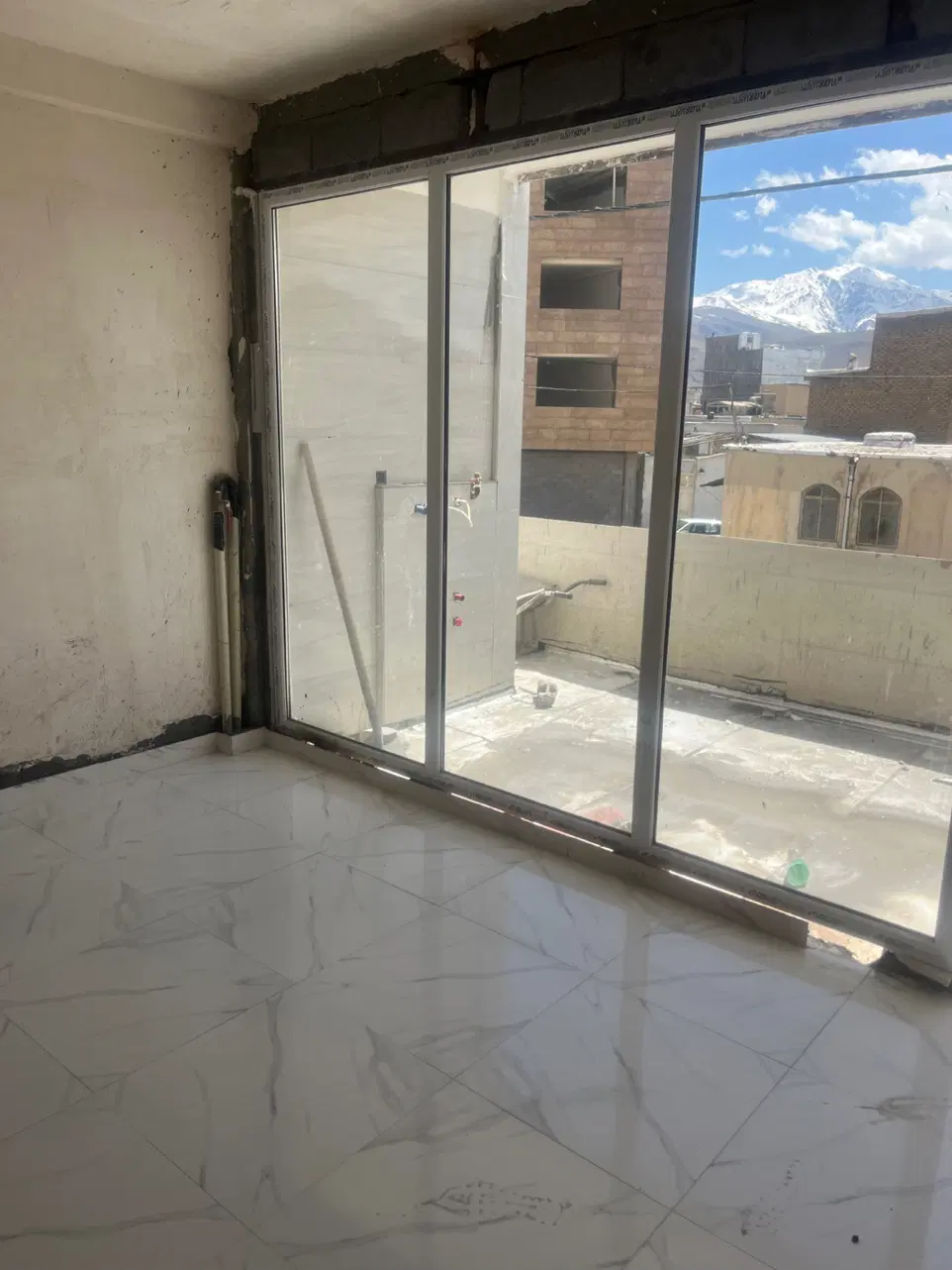 اجاره سویت۶۰متری