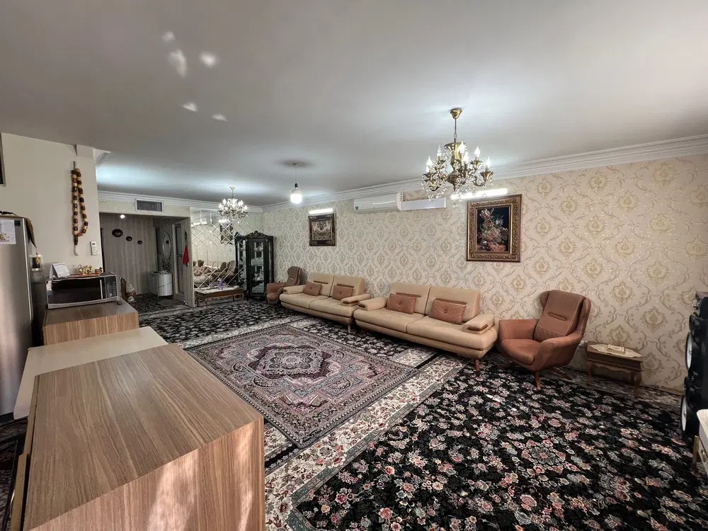 طبقه اول درجه ۱در سیدی پورازاد