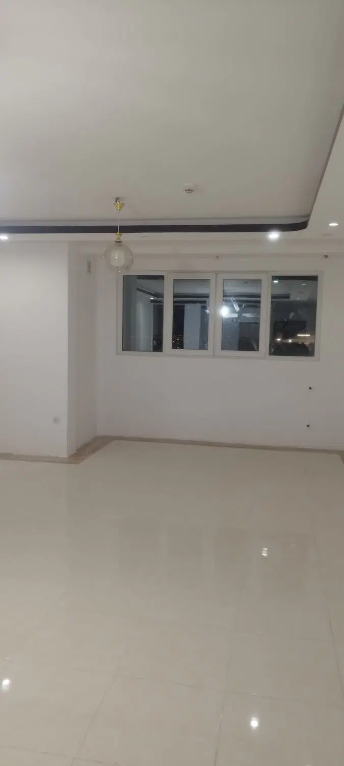 آپارتمان دوخواب میان رود
