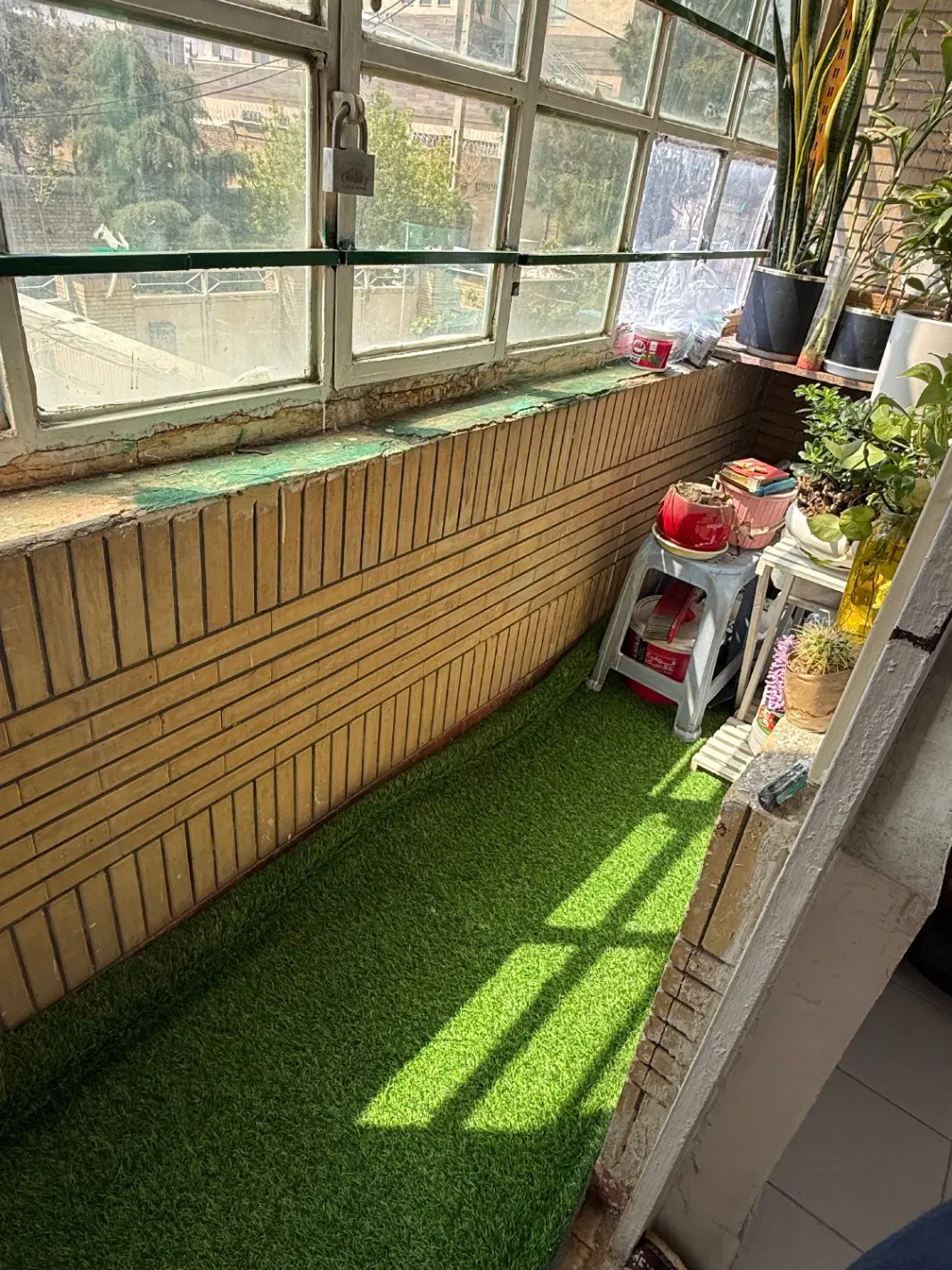 ۷۵ متری فرامرز