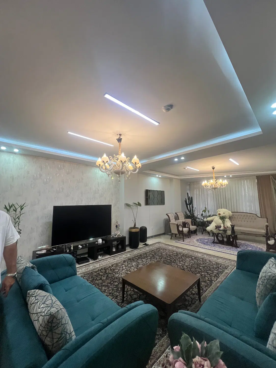۱۴۰متر ۳خوابه خیابان بهارتهرانپارس