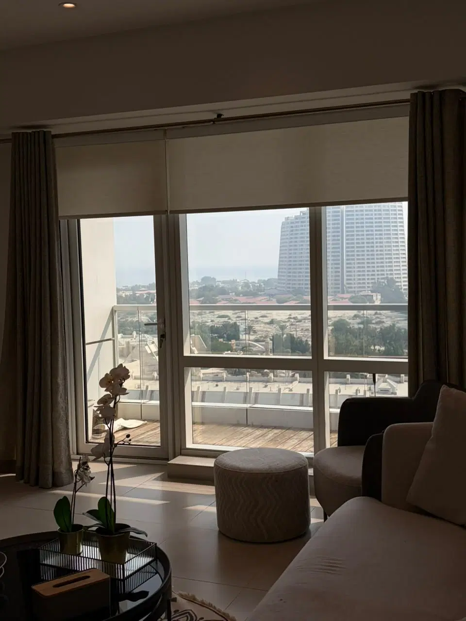 تاپ لوکیشن ۱۰۰متر نور جنوب بهترین طبقه