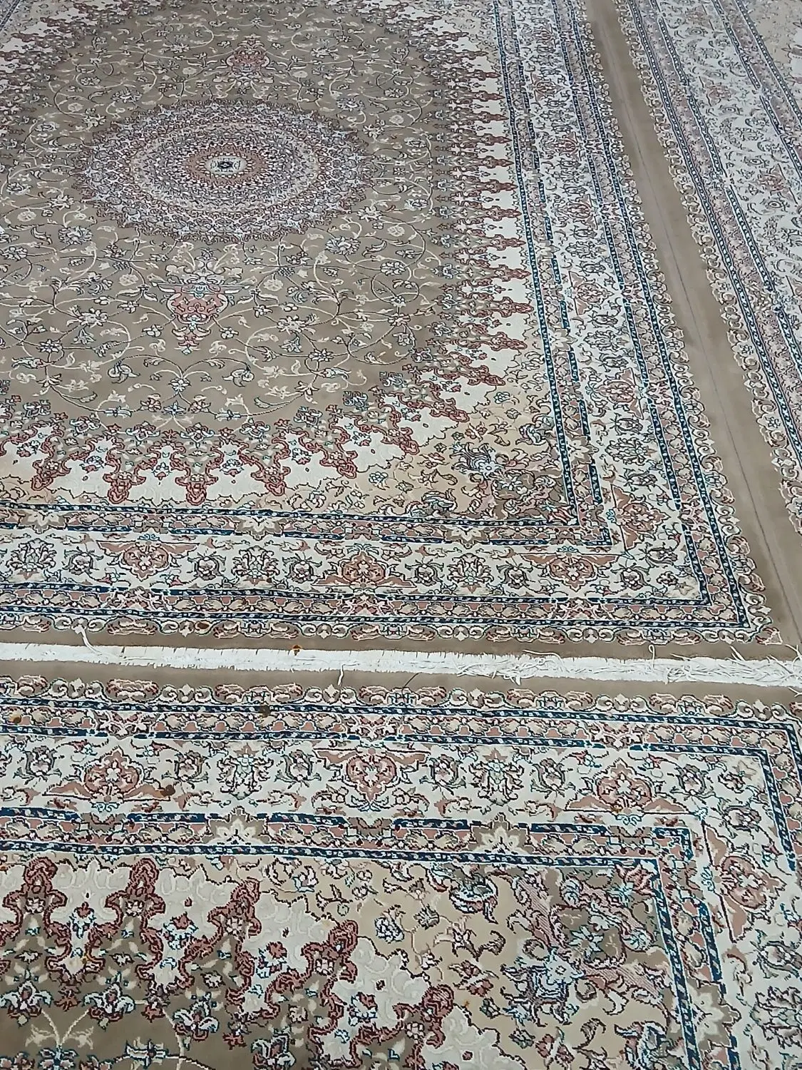 ویلای همکف بسیار تمیز