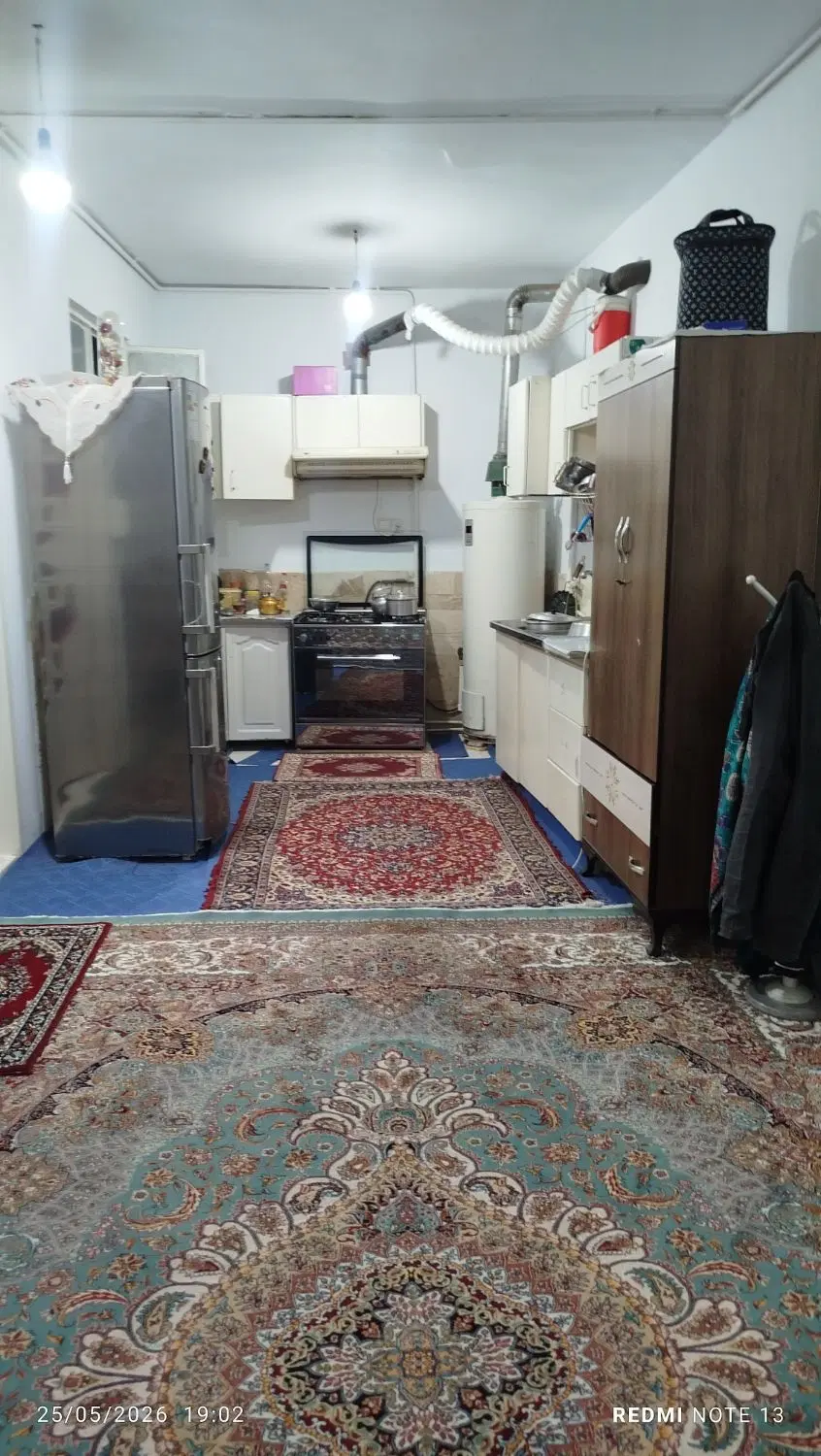 اجاره منزل بلوار جمهوری۱۲متری ولیعصر کوچه اول