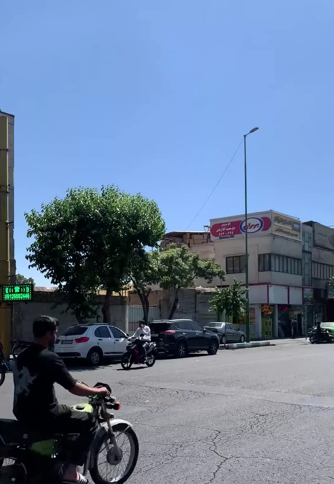 ملک کلنگی 905 متری _ تجاری مسکونی _ بر اصلی خ شوش