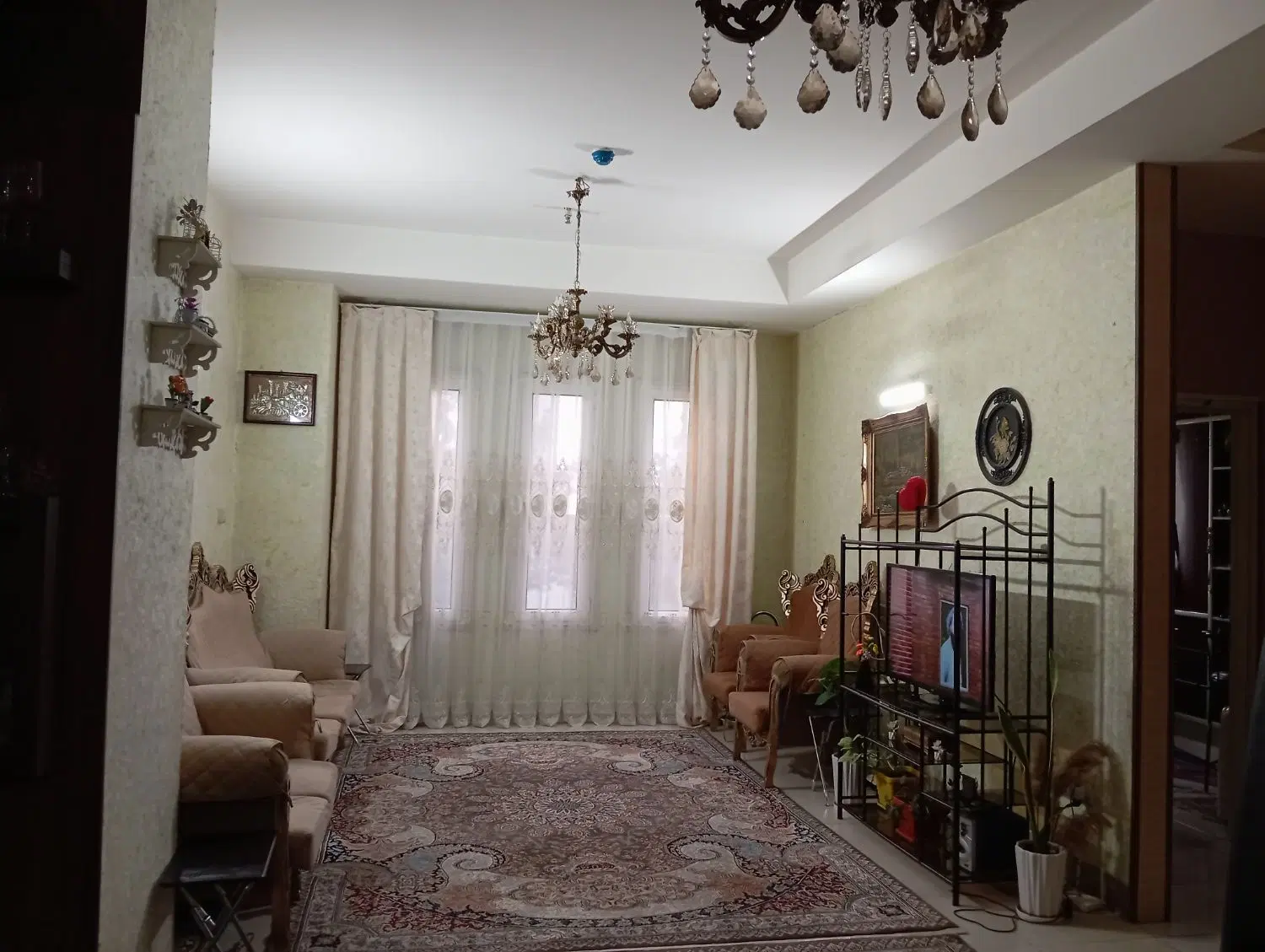 برج فولاد ،همکف