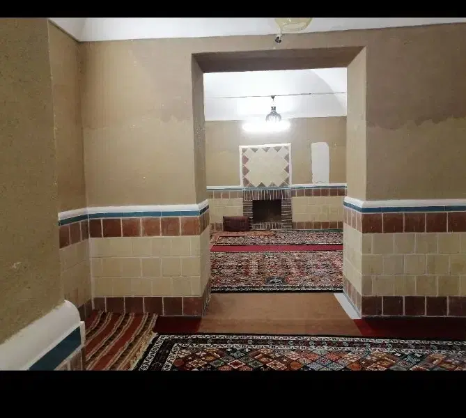 اجاره ویلا خانه باغ سنتی با جوی آب روان***